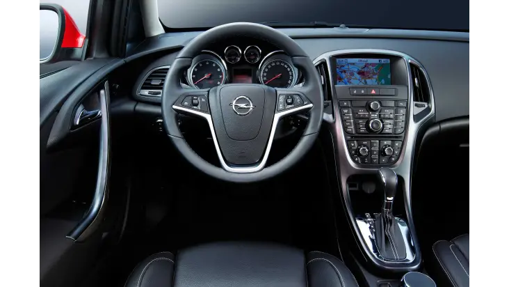 Opel Astra 5 Door Interior 0 334956