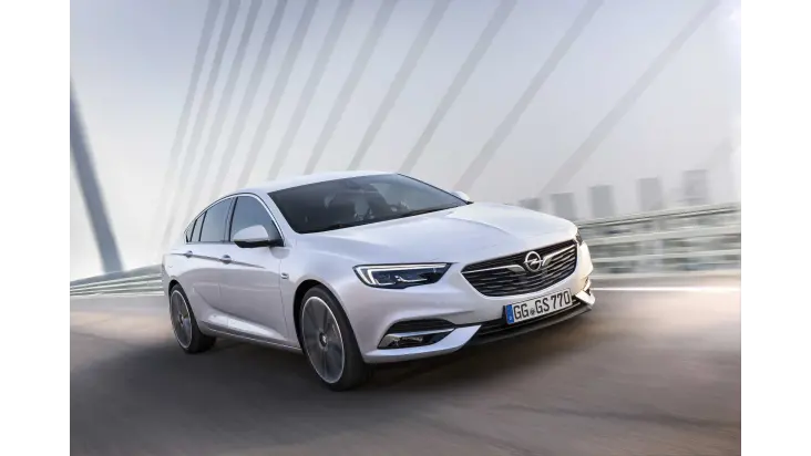 Opel Insignia Front Side 0 332812